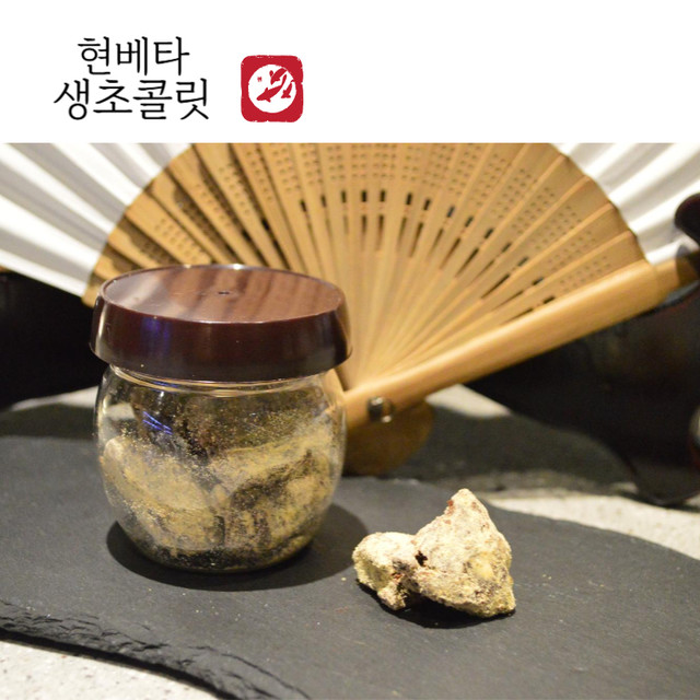<p style="text-align:left; font-size:16px; margin-top:26px;">현 생초콜릿<br><span style="color:#666;">₩ 4,000</span></p>