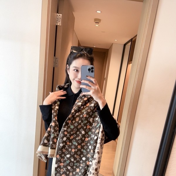 LOUIS VUITTON 루이비통 머플러