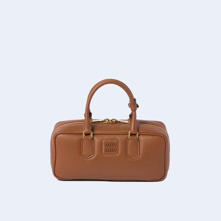 미우미우 라지 아르카디 가죽백 코냑