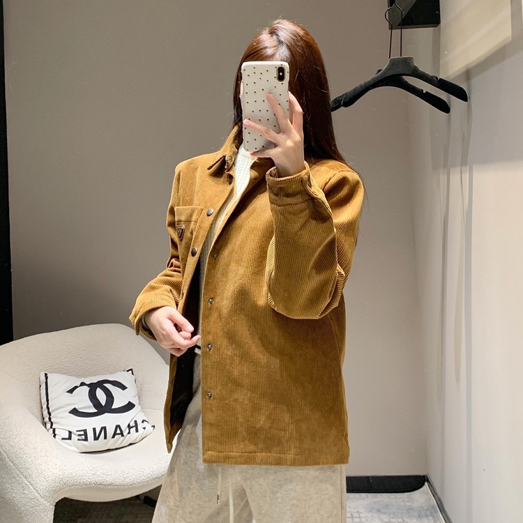 프라다 코듀로이 티셔츠  카멜