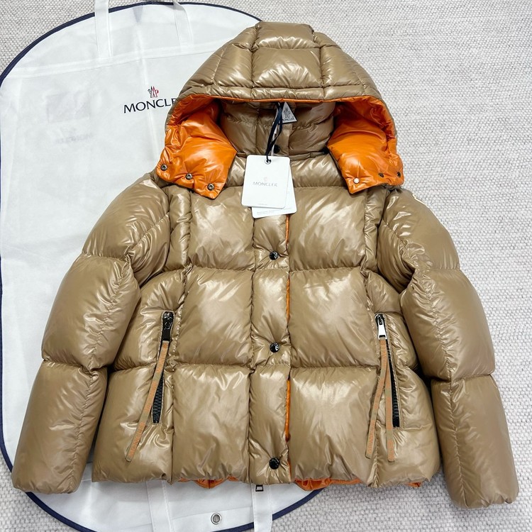 몽클레어 파라나 숏다운 패딩