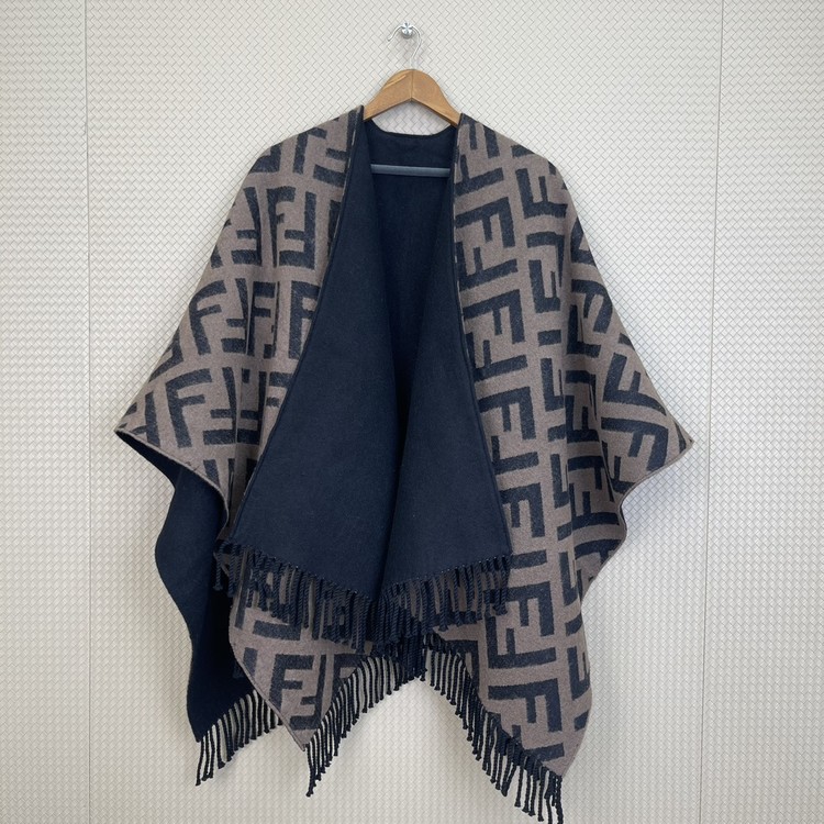 펜디 양모 로고 머플러