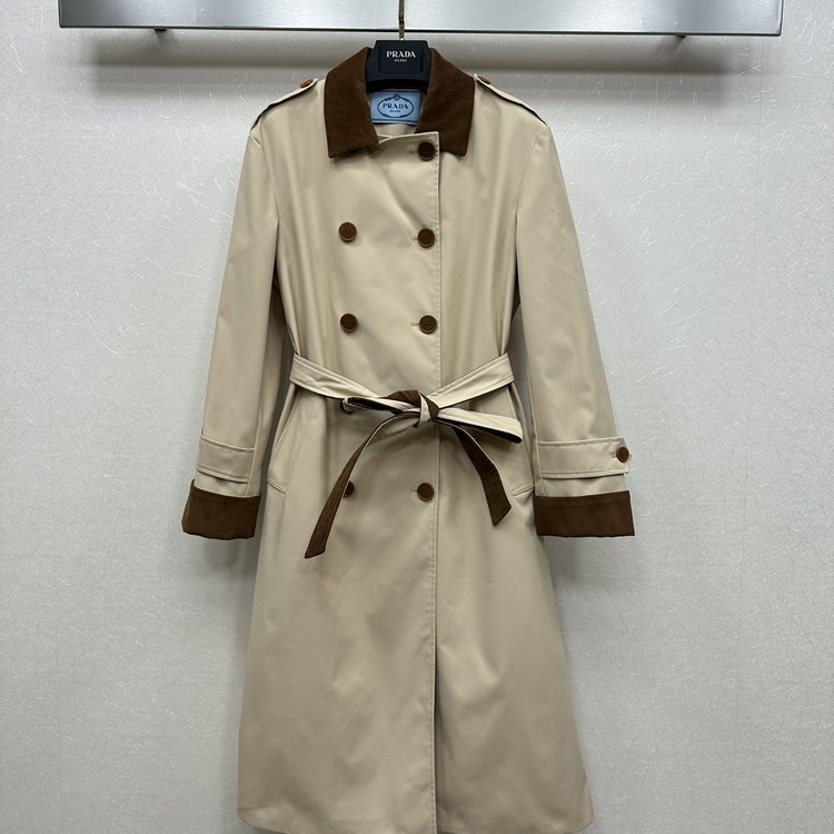 프라다 최신상 트렌치 코트