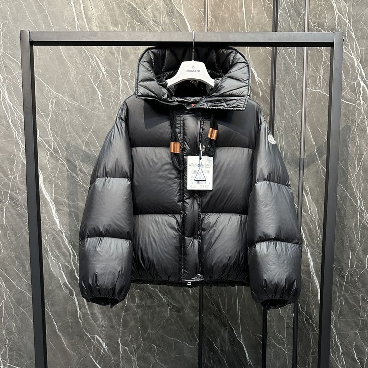 몽클레어 보레이 숏패딩