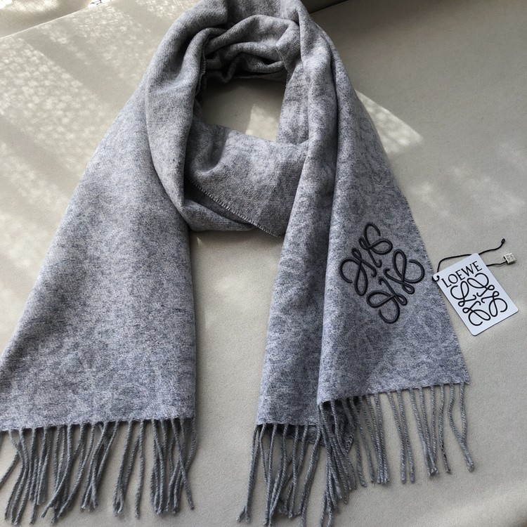 로에베 양모  로고 머플러
