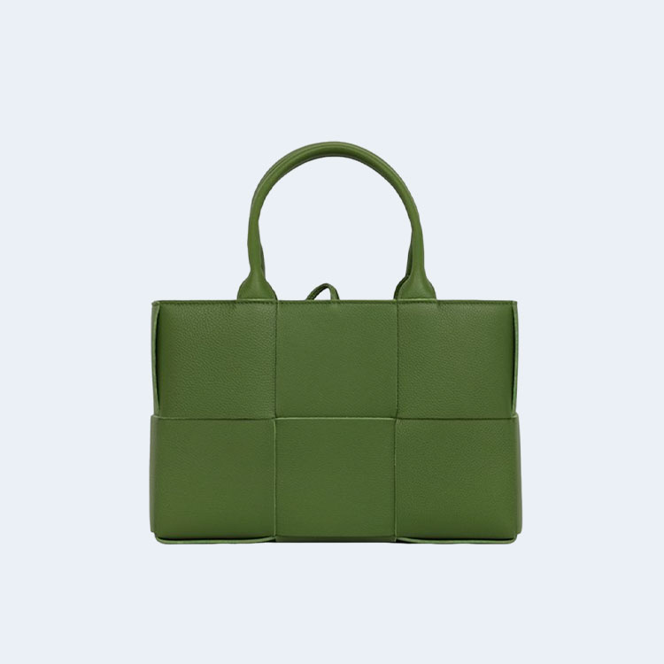 보테가 베네타 아르코 토트백 아보카토