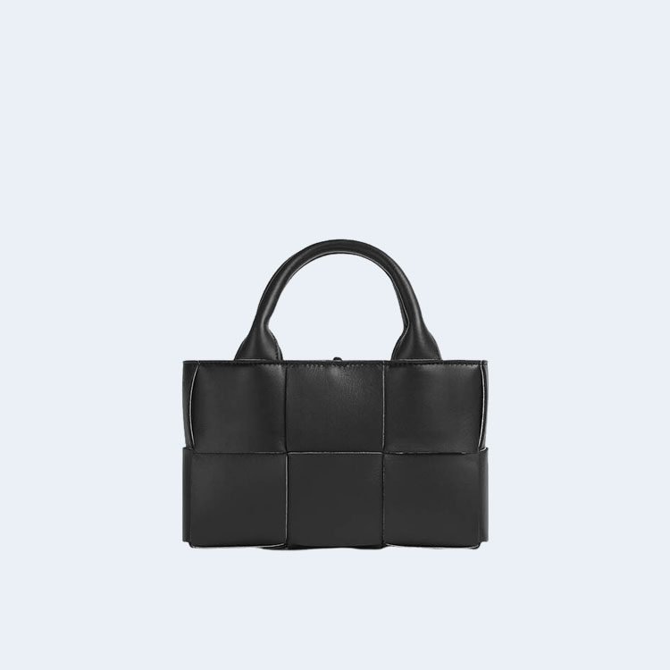 보테가 베네타 아르코 토트백 투톤 블랙