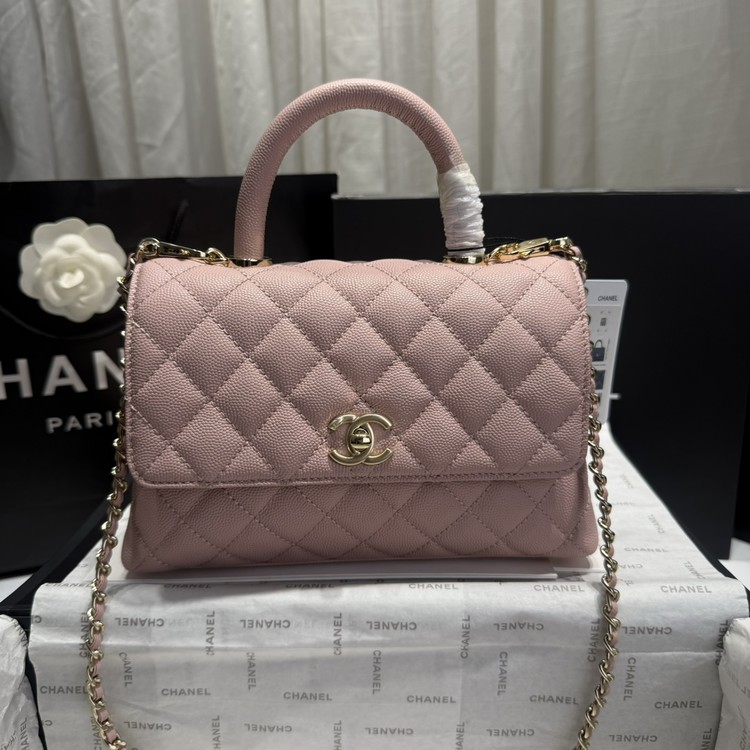 샤넬 24A COCO 탑 핸드 캐비어 백