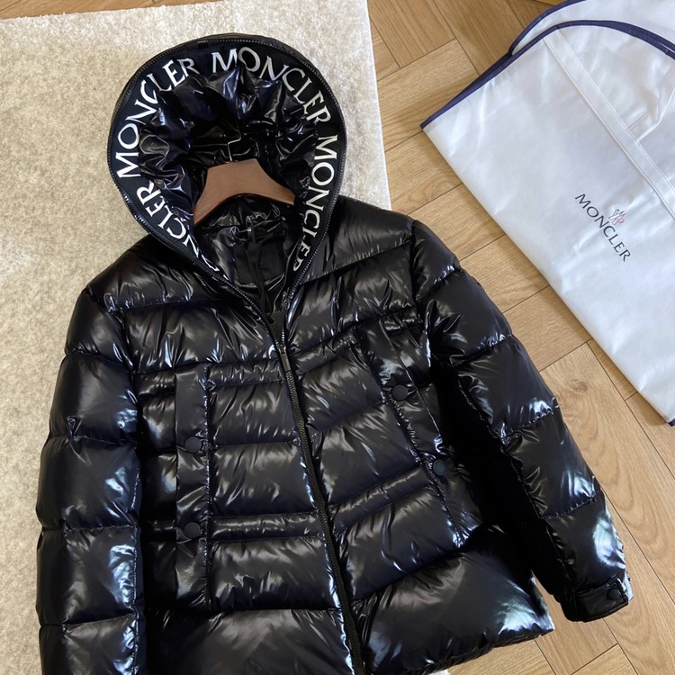 몽클레어 클레어 패딩 블랙