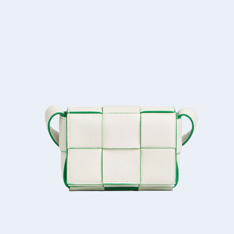 보테가 베네타 캔디 카세트백 화이트 그린