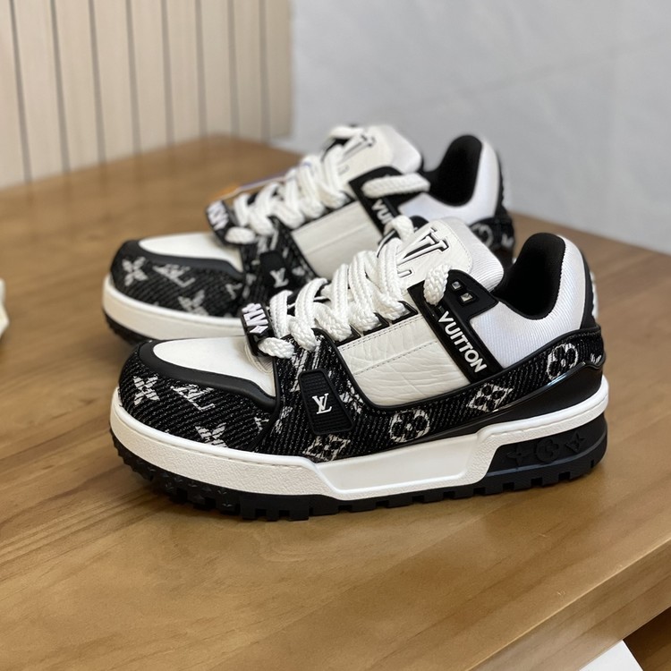 루이비통 트레이너 맥시 스니커즈