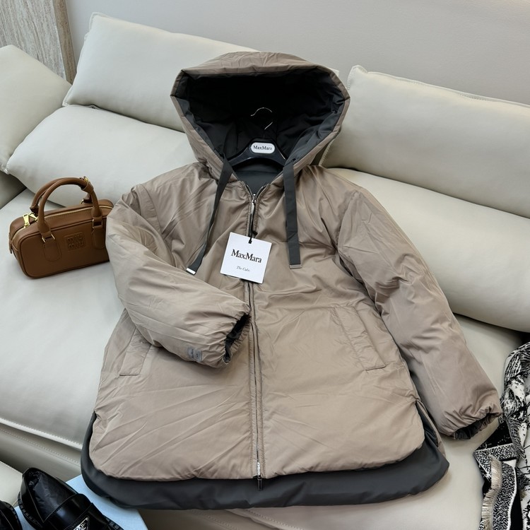 막스마라 다운 자켓