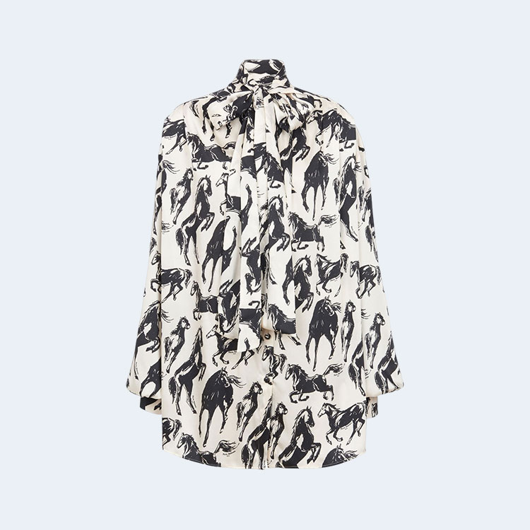 발망 홀스 프린트 푸시 보우 실크 셔츠