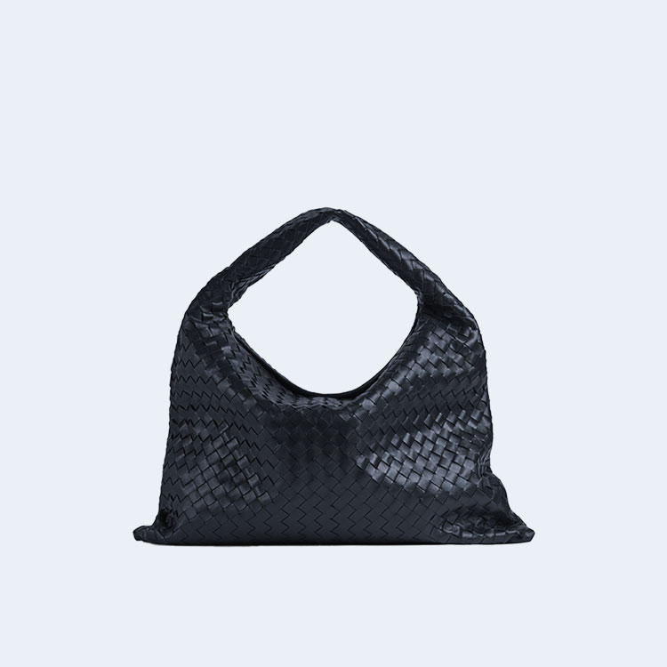 보테가 베네타 라지 홉 네이비