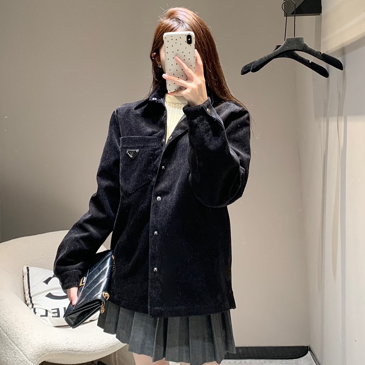 프라다 코듀로이 티셔츠 블랙