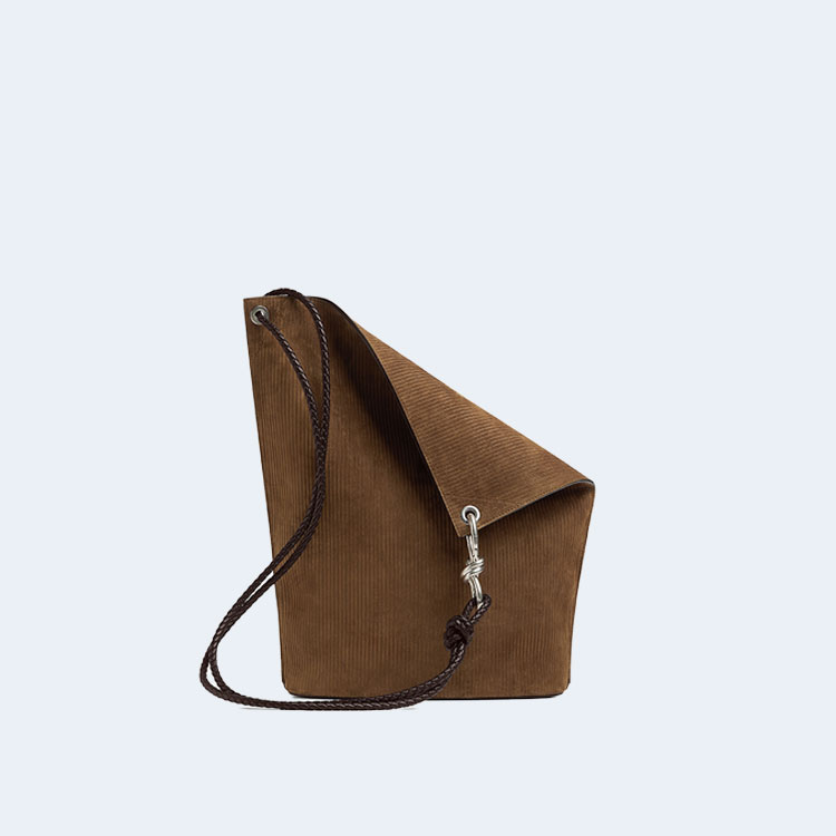 보테가 베네타 미디엄 놋 스웨이드 버킷 백 브라