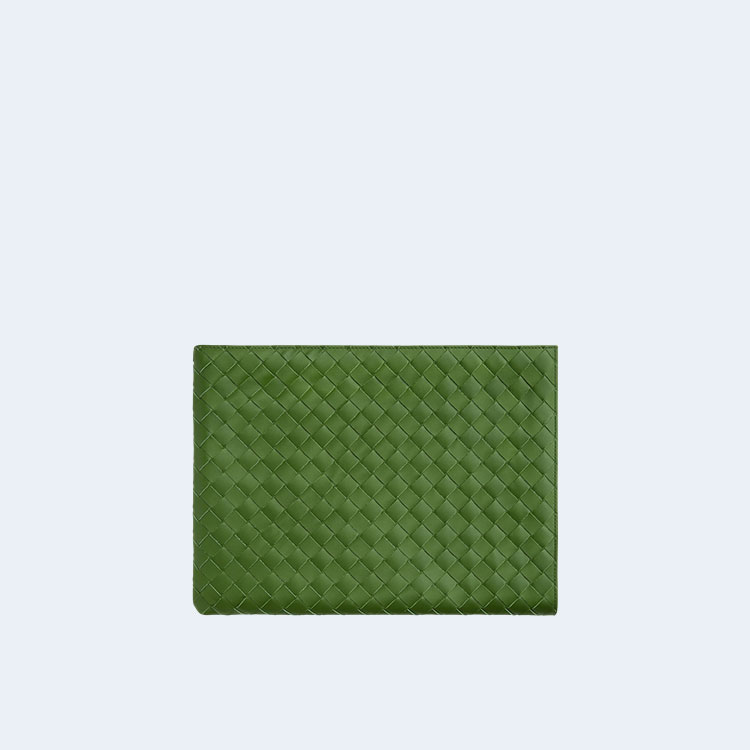 보테가 베네타 하프 지퍼 파우치 아보카도