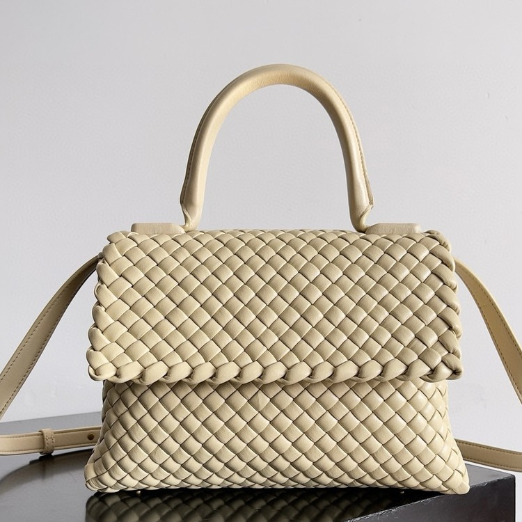 보테가 베네타 패티 탑 핸들 백