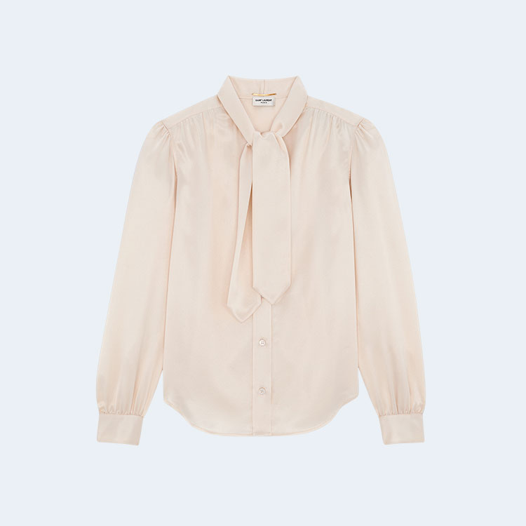 생로랑 실크 새틴 라발리에르 넥 블라우스