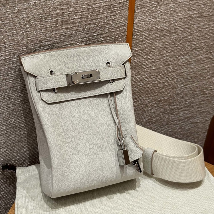 에르메스 헥아도 PM