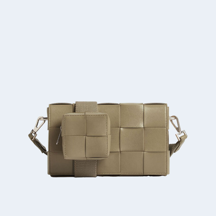 보테가 베네타 버서타일 스트랩 카세트백 토프