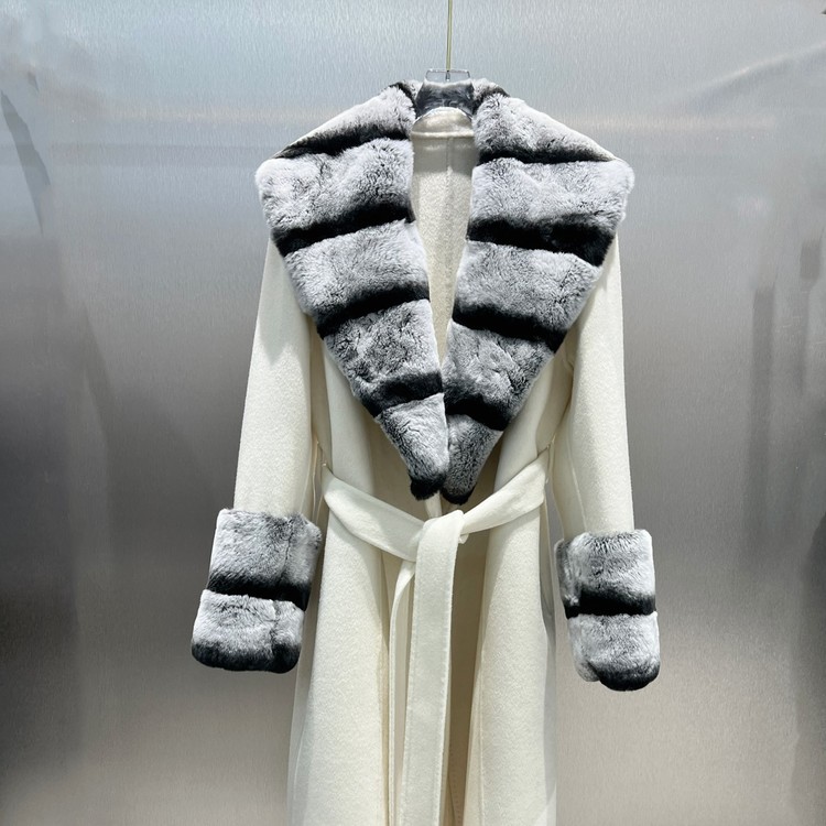 막스마라  100%캐시미어 밍크 코트