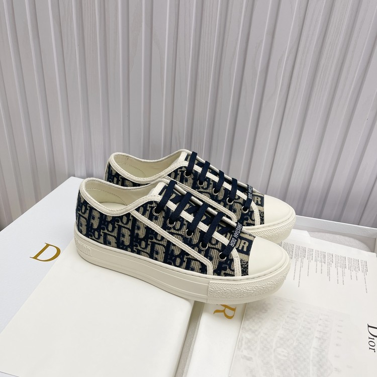 디올 워크앤디올 플랫폼 스니커즈 업그레이드 버젼