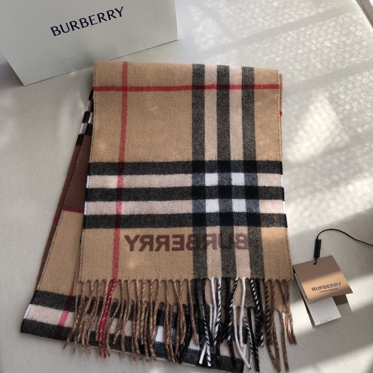 버버리 캐시미어  100% 로고 머플러