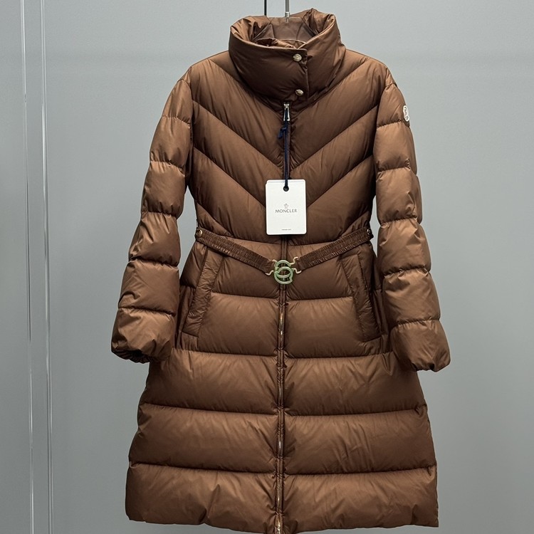 몽클레어 부르 롱다운 패딩