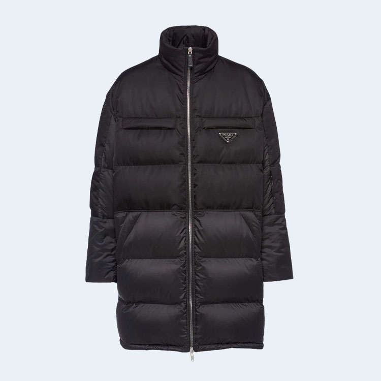 프라다 테크니컬 패브릭 다운 패딩