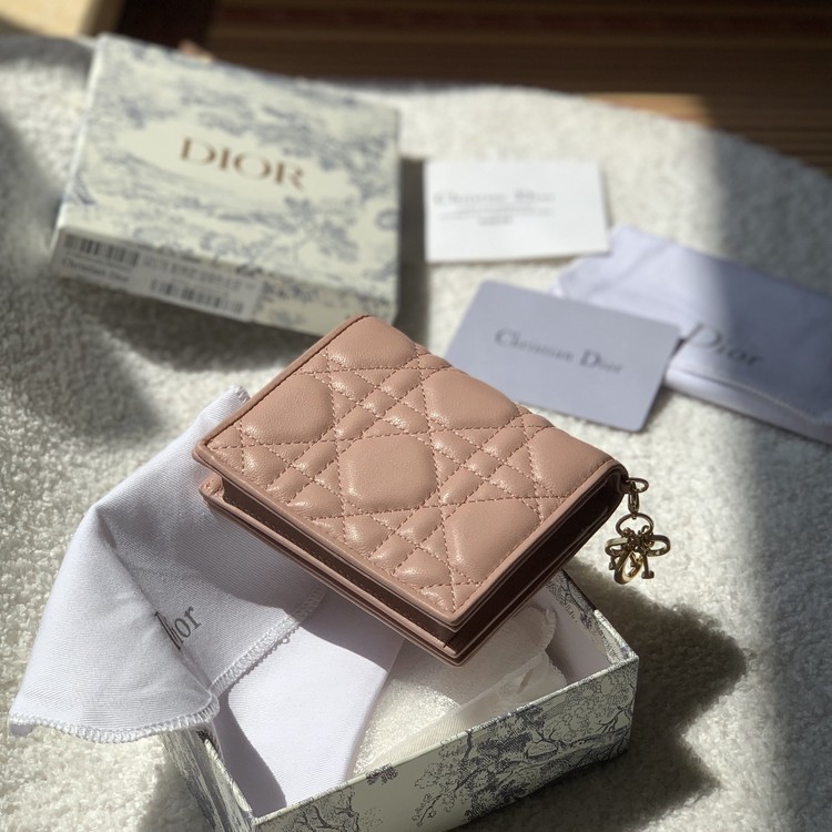 디올 레이디 반지갑