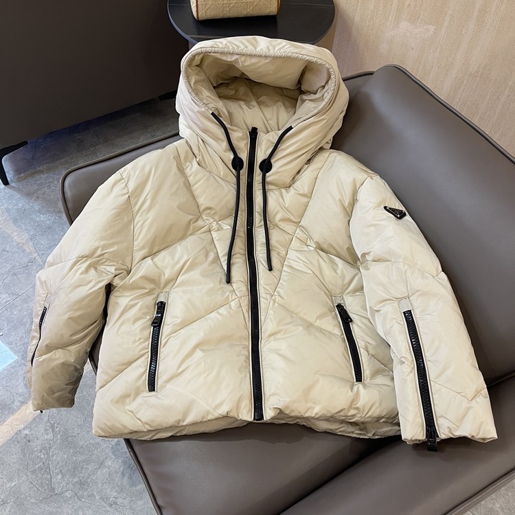 프라다  25FW 신상 패딩 재킷