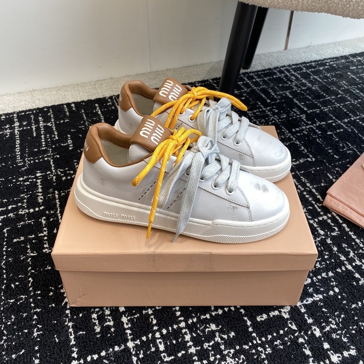 미우미우 블리치드 스니커즈 브라운