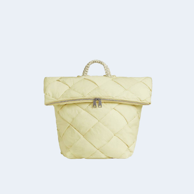 보테가 베네타 패디드 옐로우 카세트백