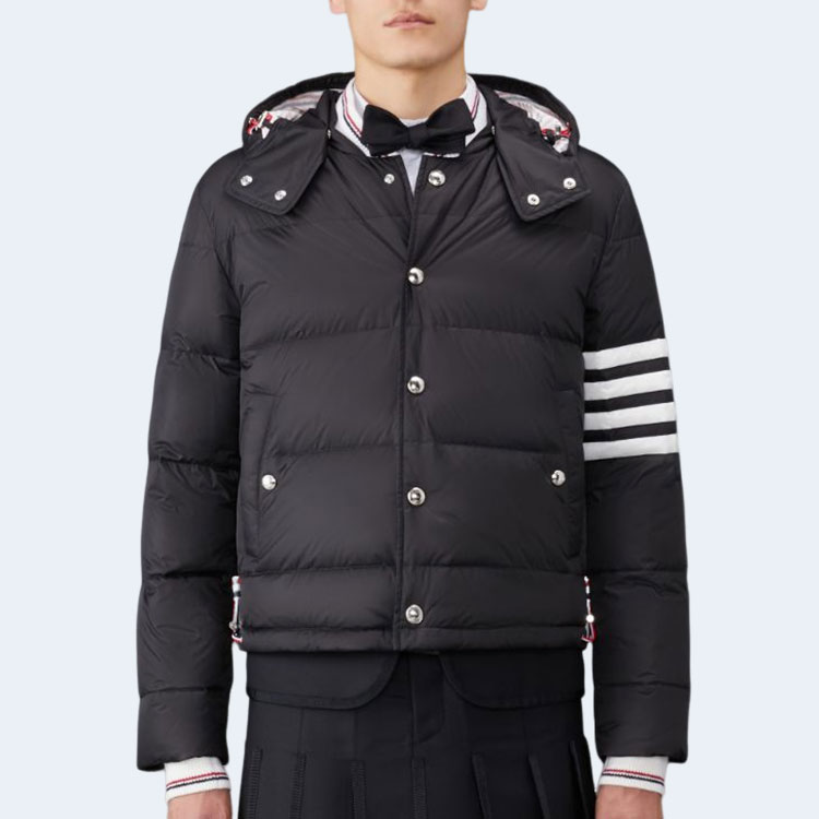 톰브라운 다운필드 나일론 4-바 봄버 자켓 블랙