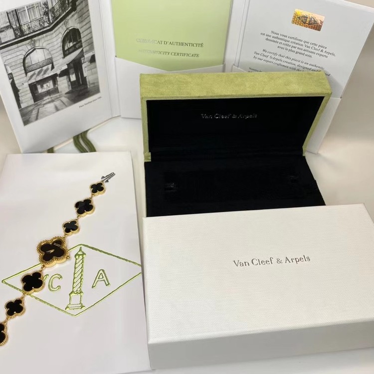 반클리프 앤 아펠 스몰 알함브라 오닉스 블랙