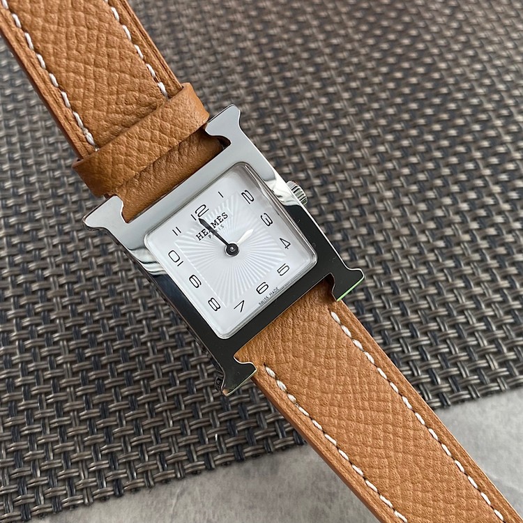 에르메스 H아워 스몰 카멜(엡솜)스트랩&은장 스틸