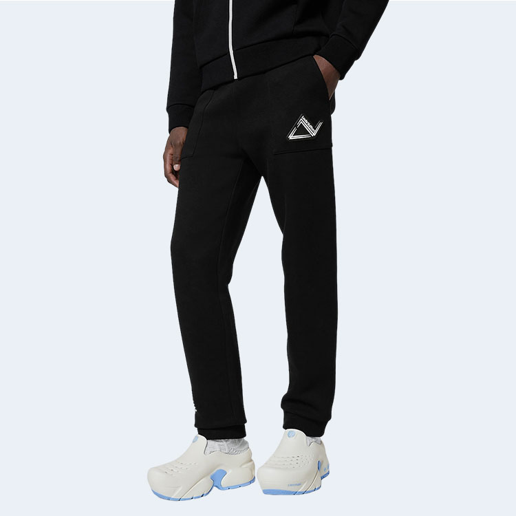 루이비통 테크니컬 코튼 조거팬츠 1AFB06