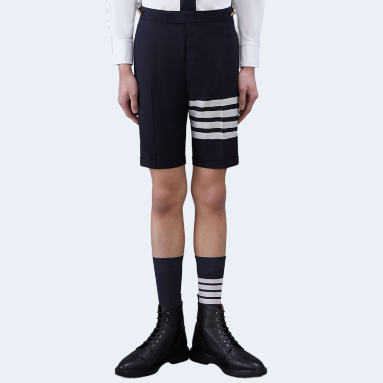 톰브라운 네이비 플레인 위브 수팅 4-바 쇼츠