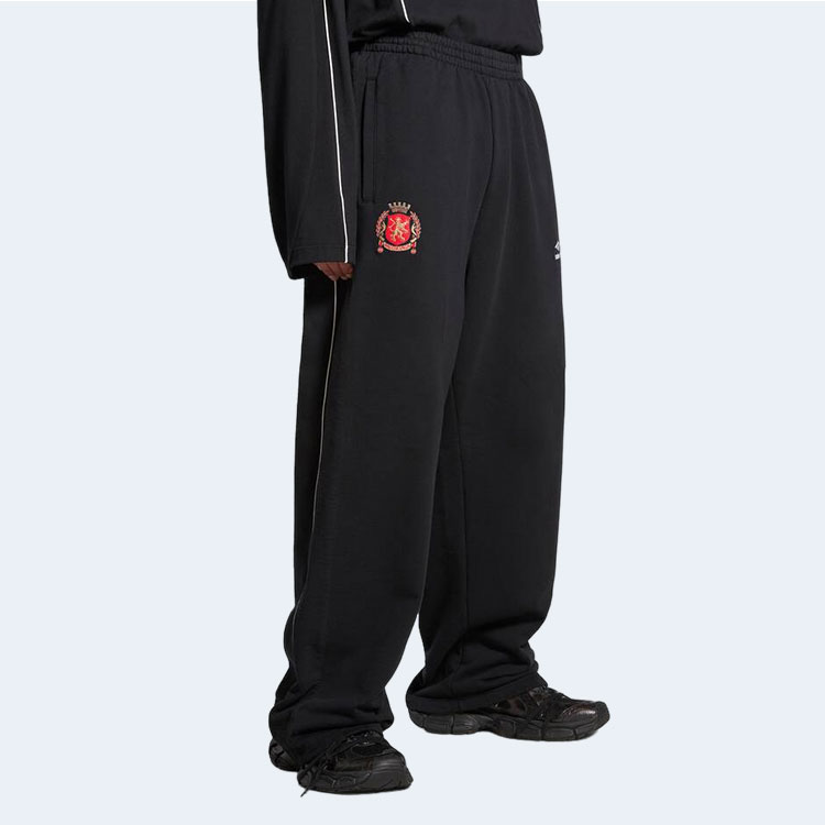 발렌시아가 사커 배기 스웨트팬츠 블랙