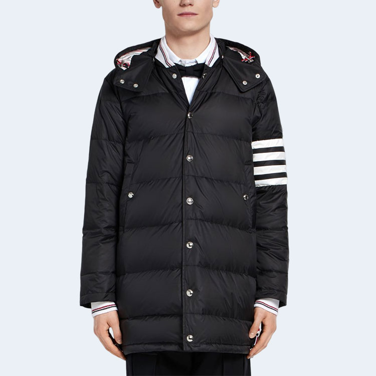 톰브라운 다운필드 매트 나일론 스냅 프런트 코트