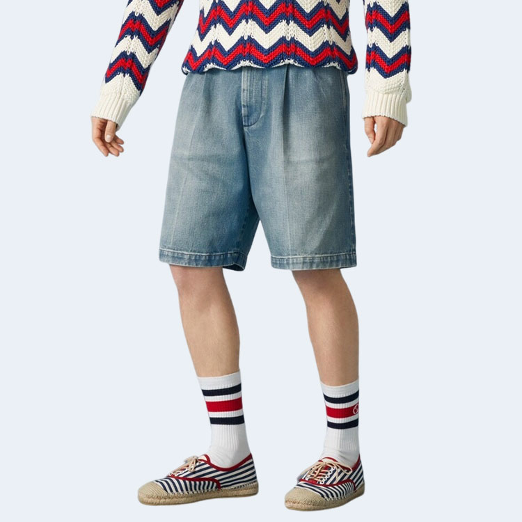 구찌 데님 버뮤다 쇼츠 라이트 블루