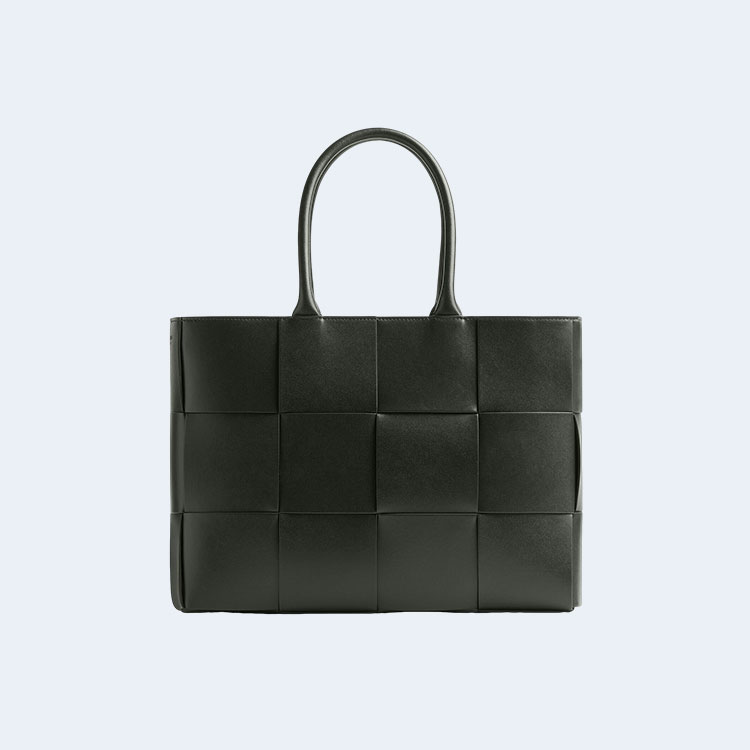 보테가 베네타 아르코 토트백 블랙