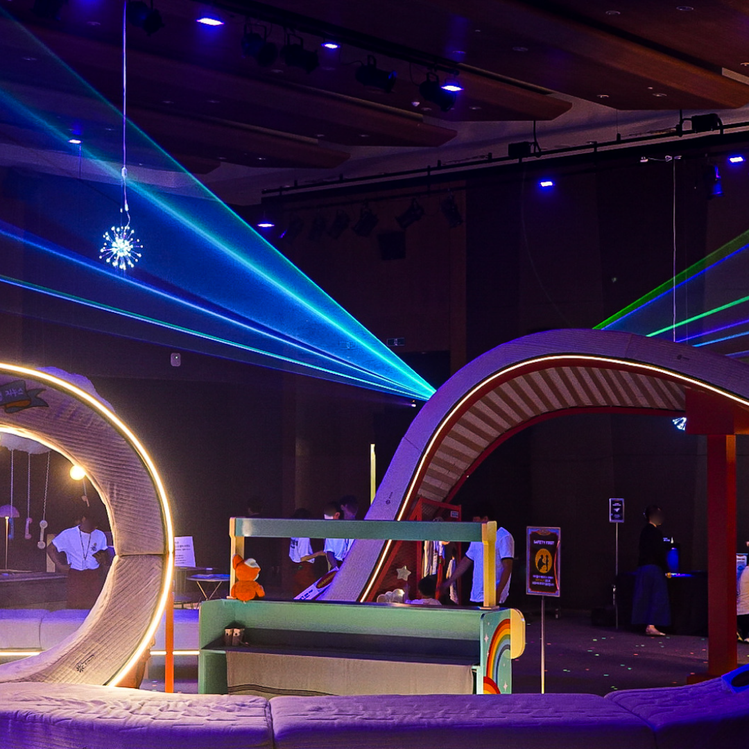 지누스 - 현대백화점 킨텍스점