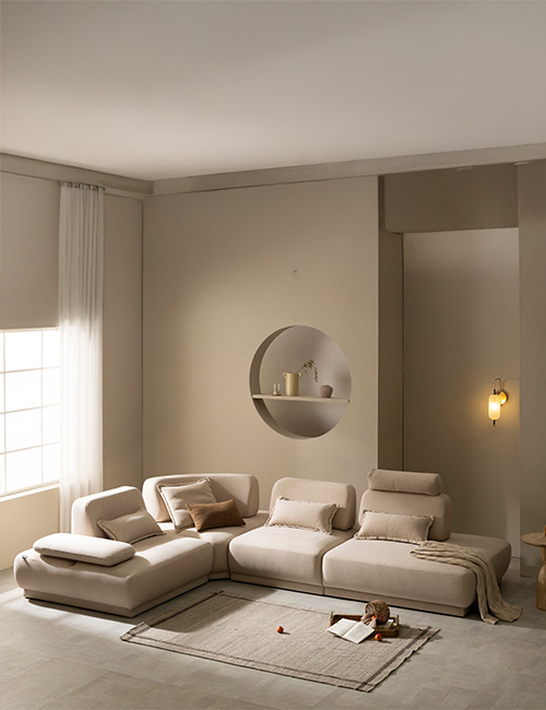 <p style="text-align:left; font-size:16px; margin-top:26px;">터닝 오픈코너 스윙소파<br><span style="color:#666;">₩ 1,700,000</span></p>