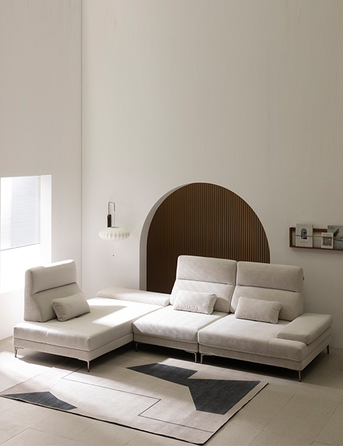 <p style="text-align:left; font-size:16px; margin-top:26px;">해밀턴 2 오픈코너 스윙소파<br><span style="color:#666;">₩ 2,800,000</span></p>