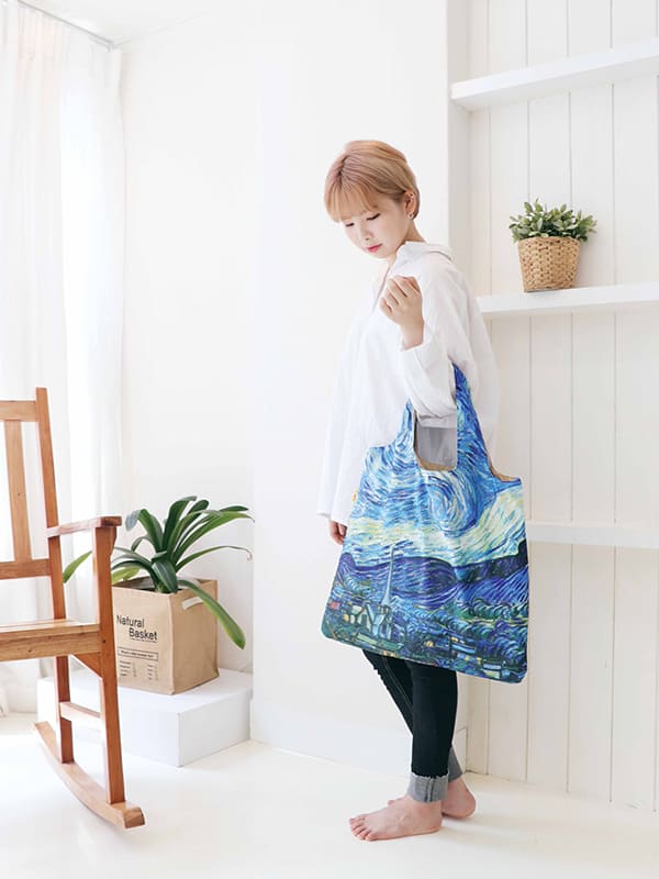 <strong>Shopping Bag</strong>