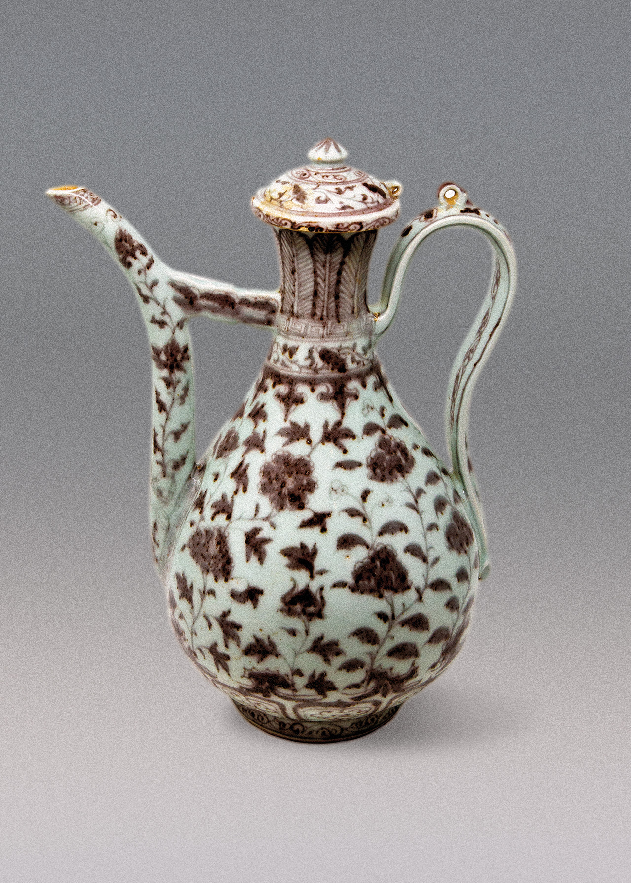 명홍무유리홍화훼문집호(明洪武釉裏紅花卉紋執壺) 명 홍무(1368-1398). 37x27x19cm