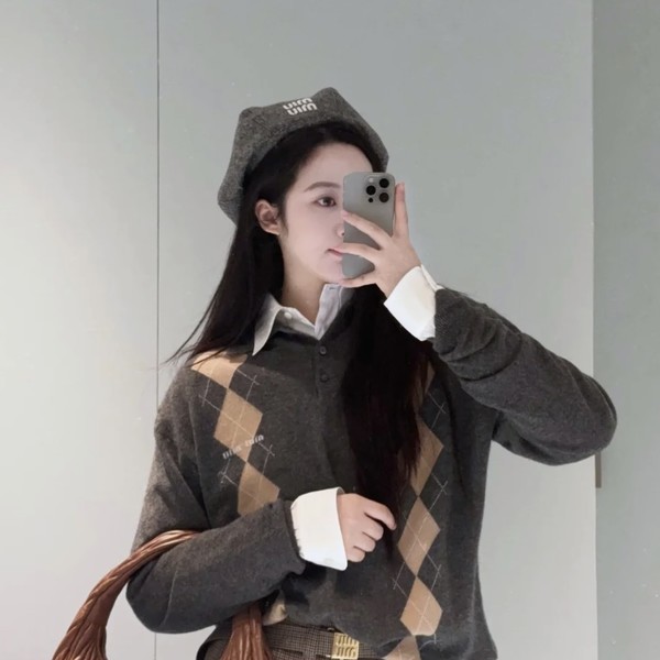 MIUMIU 미우미우 아가일 캐시미어 폴로 셔츠