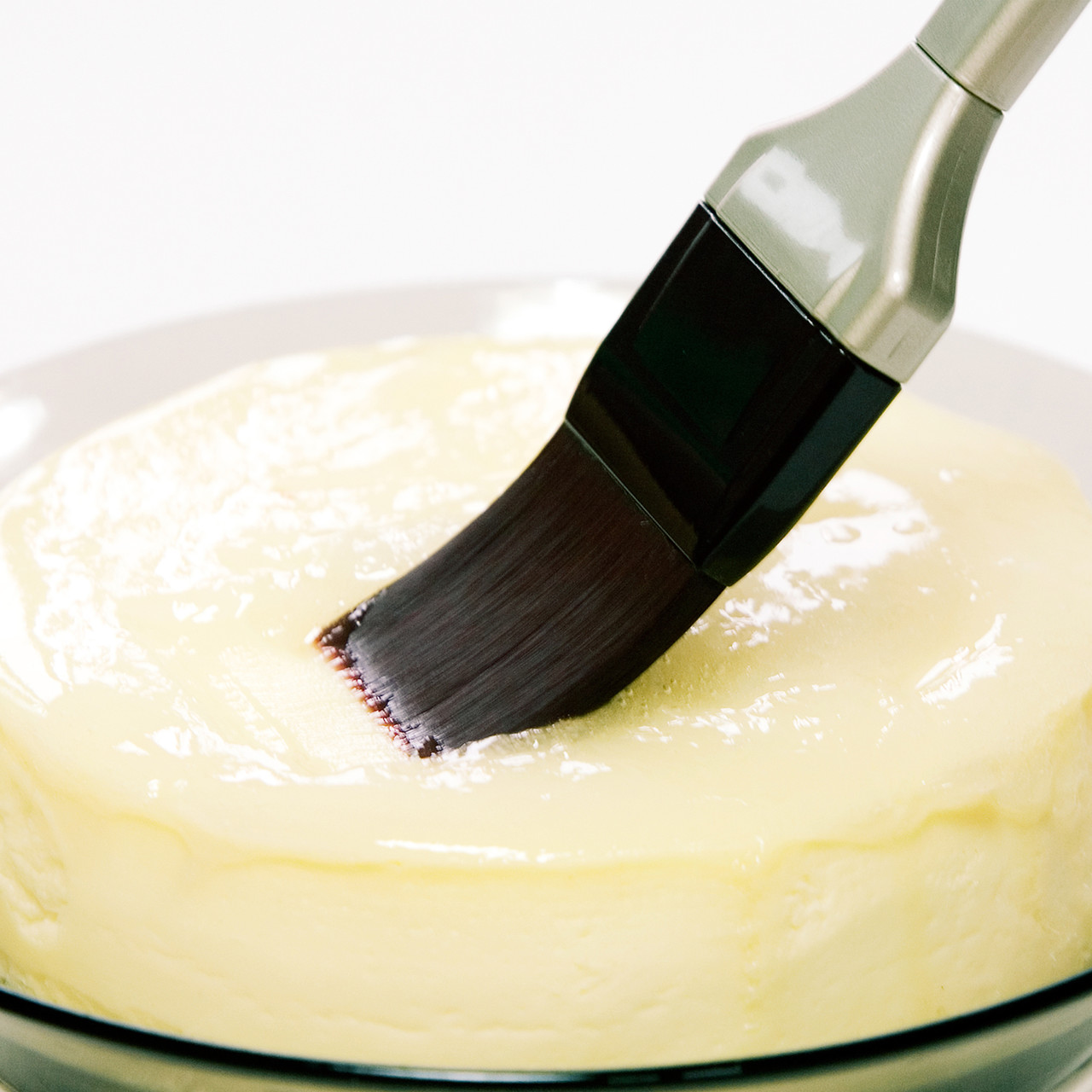 <STRONG>PASTRY BRUSH</STRONG>